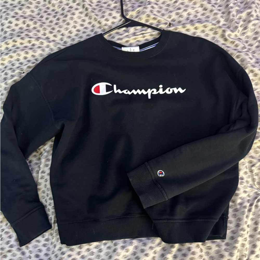 Champion Black Crewneck Sweater